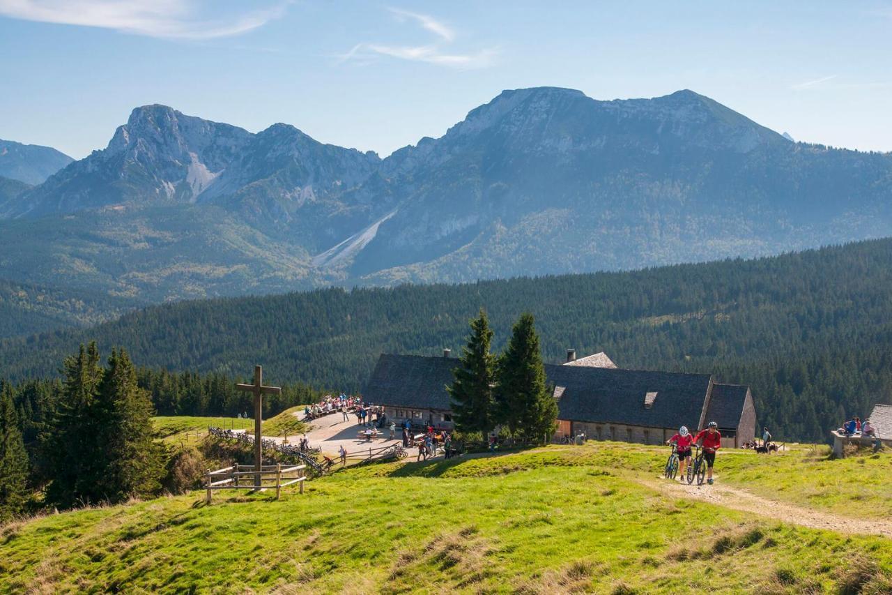 Ferienwohnung Zwischen Mozart und König Ludwig Teisendorf Exterior foto